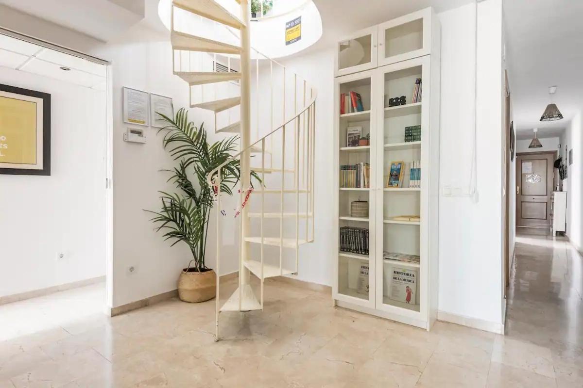 Lunaroom Center & Quiet Guesthouse Μάλαγα Εξωτερικό φωτογραφία