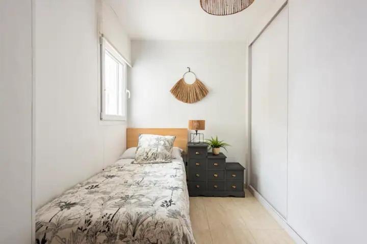 Lunaroom Center & Quiet Guesthouse Μάλαγα Δωμάτιο φωτογραφία